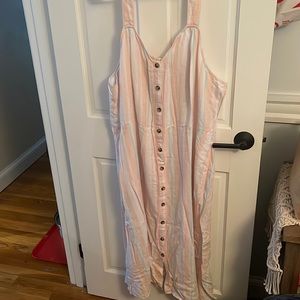 New with tags MIDI Dress! 3X